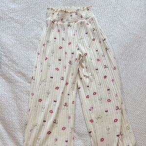 Z-Supply Pajama Bottoms with Wine and Lip designs